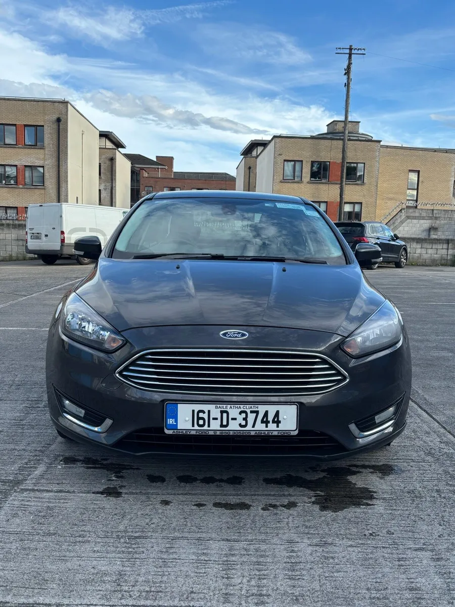 Ford Focus Titanium 1.5Tdci - Image 2