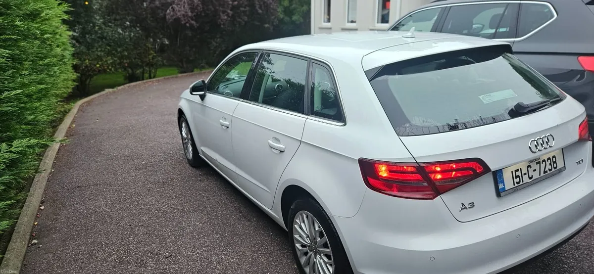 Audi A3 2015 - Image 2
