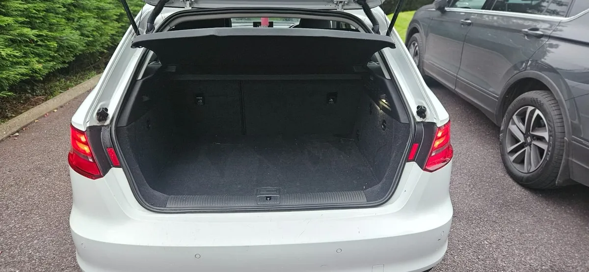 Audi A3 2015 - Image 5
