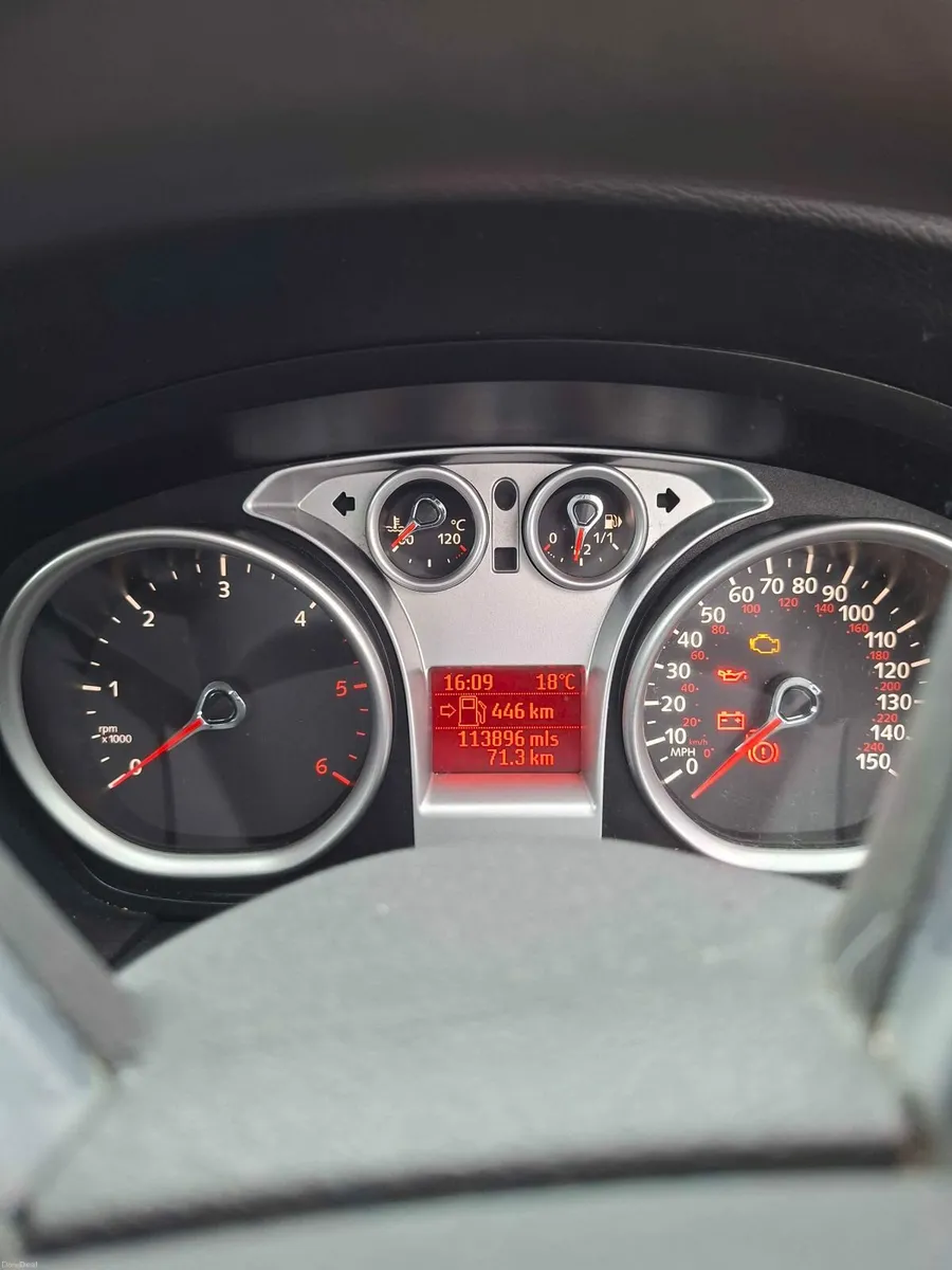 Ford Focus 2011 1.6L | 183,000KM | NCT August 2027 - Image 6