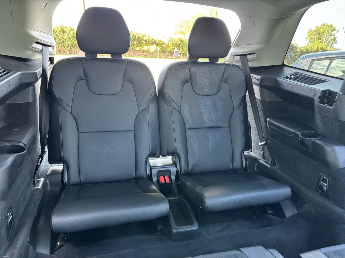 Volvo xc90 7 seats D4 FWD Momentum - Image 4