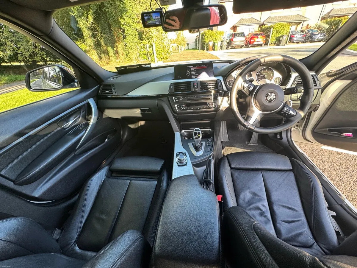 BMW 330D M Sport Auto - Image 2