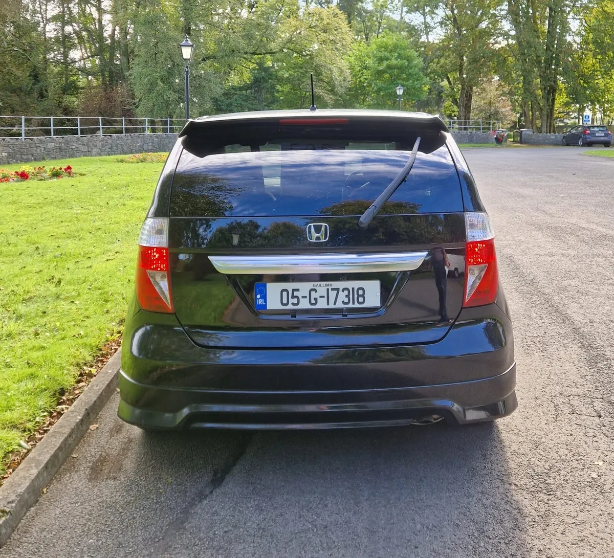 Honda fr-v automatic - Image 4