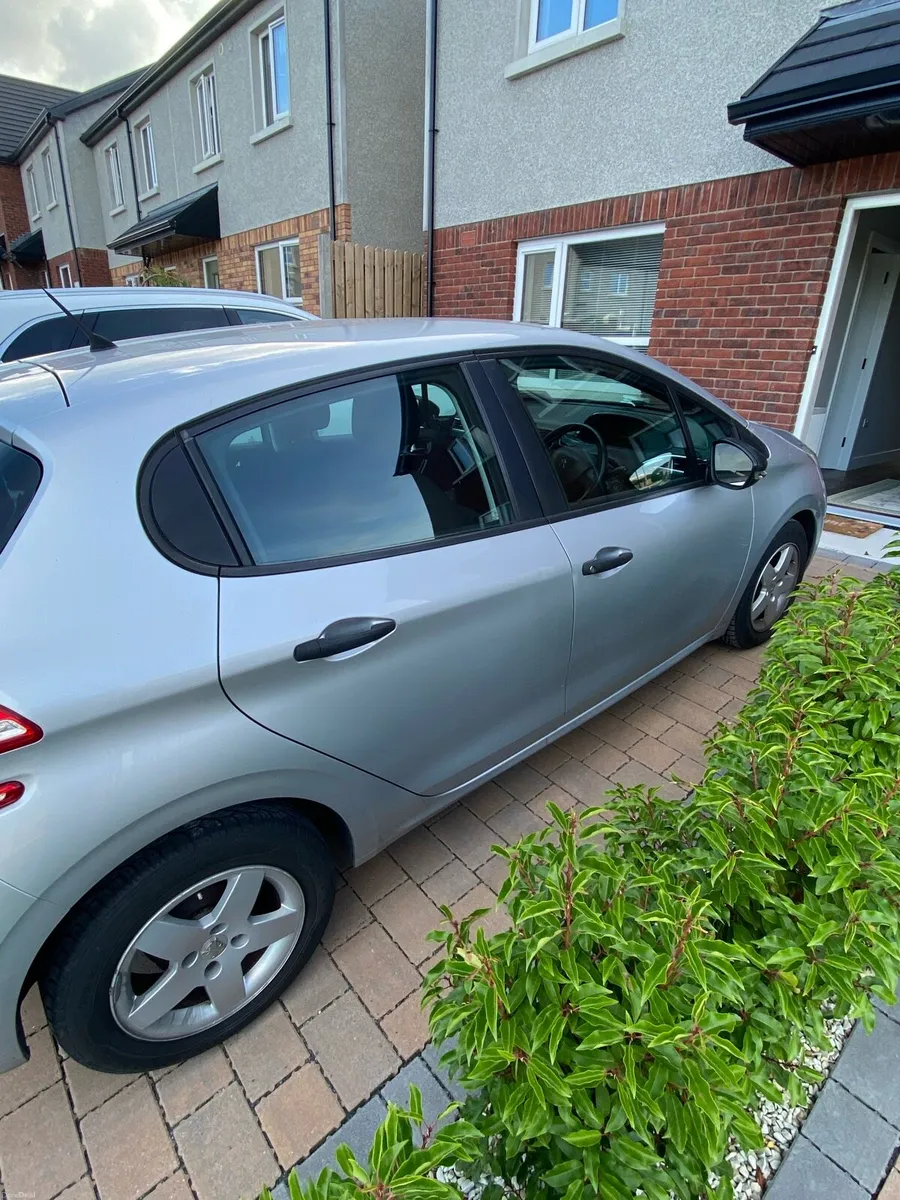 Peugeot 208 2012 - Image 5