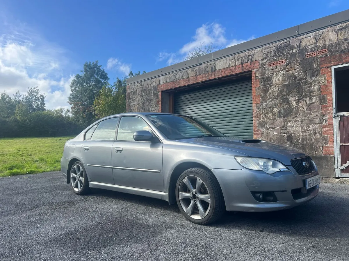 Subaru Legacy 2008 - Image 1