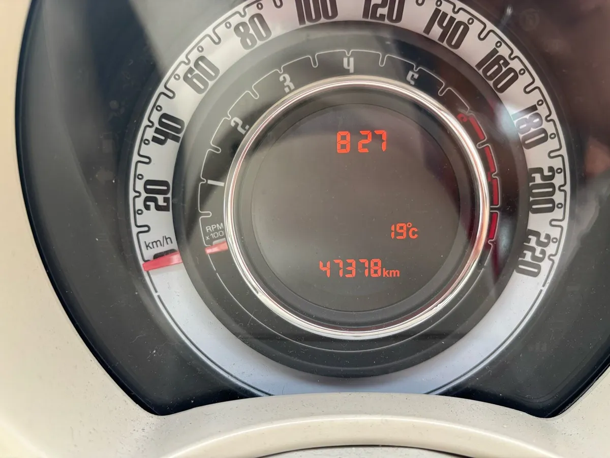 Fiat 500 Automatic – Low Mileage – NCT 01/27 - Image 5