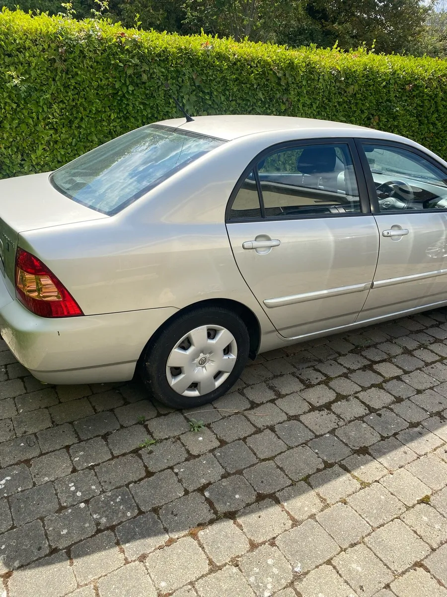 1 owner Toyota Corolla! 47000 miles new nct !!!!!! - Image 3