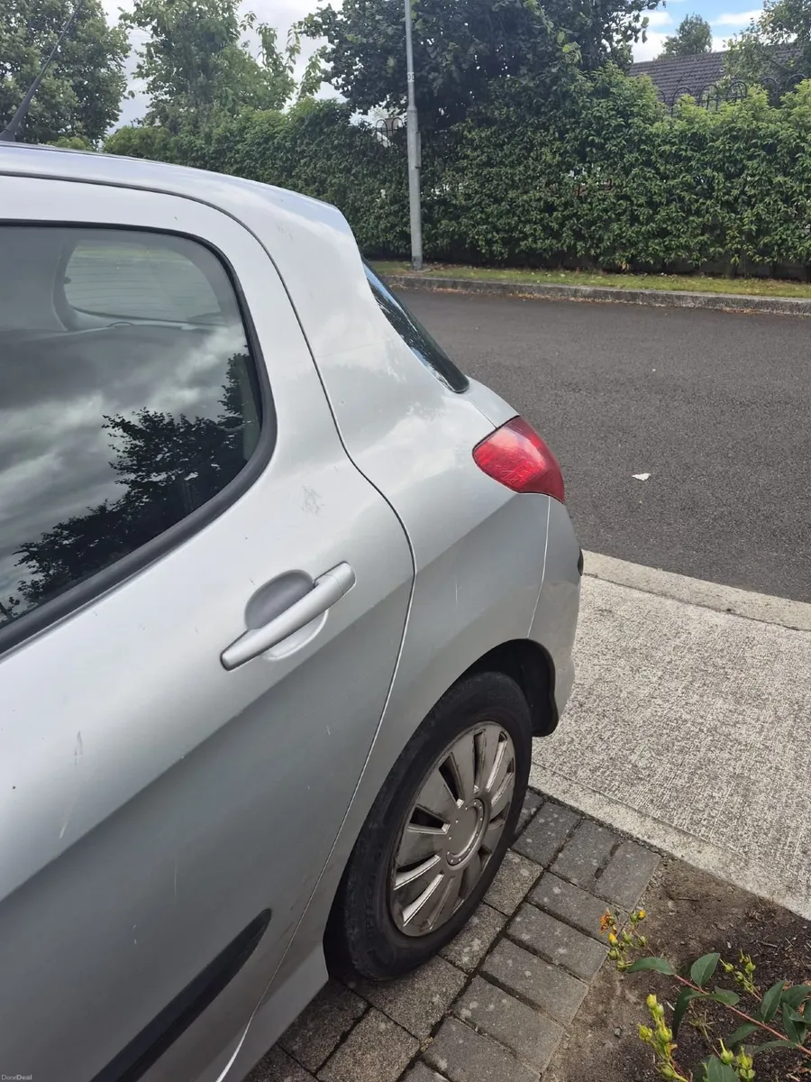 Peugeot 308 2010 - Image 6