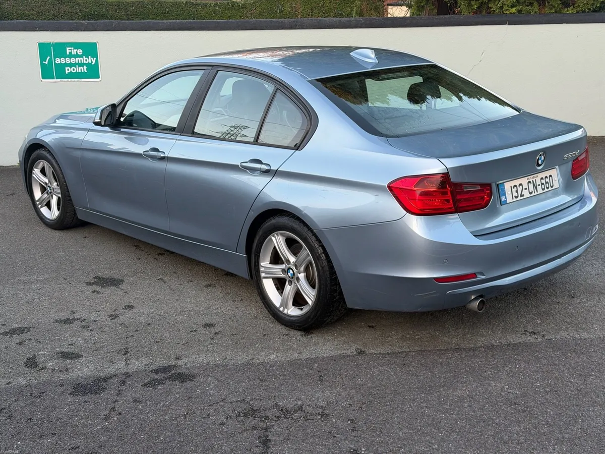 BMW 320d F30 business dynamic - 2.0 diesel- 11/27 - Image 3