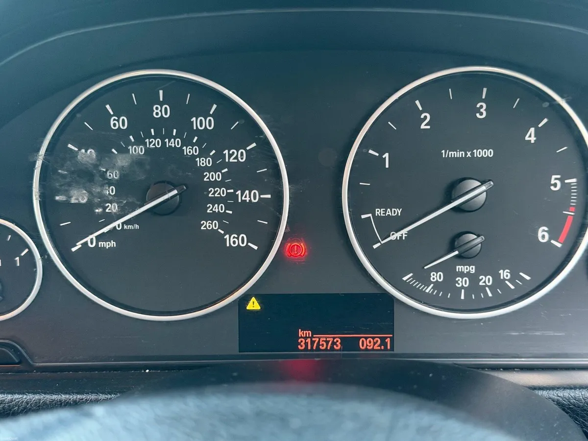 BMW 320d F30 business dynamic - 2.0 diesel- 11/27 - Image 6