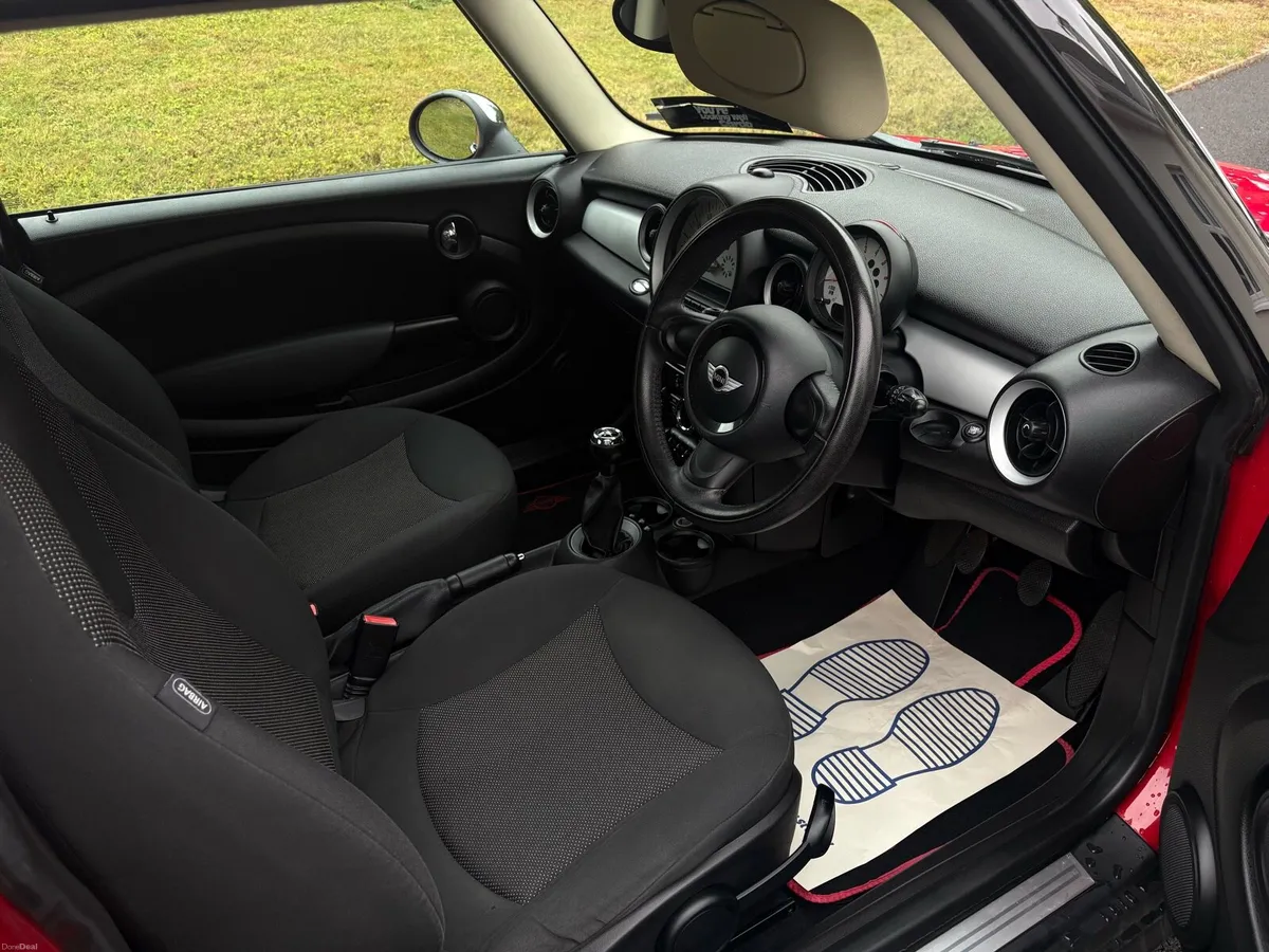 Mini Cooper D 1.6 litre diesel 2013 NCT 01/27 - Image 4