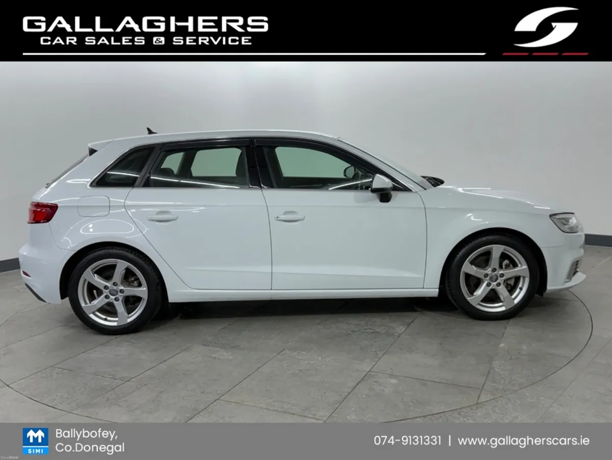 Audi A3 HTACHBACK SPORT 1.4 TFSI AUTO ONLY 25K KMS - Image 3