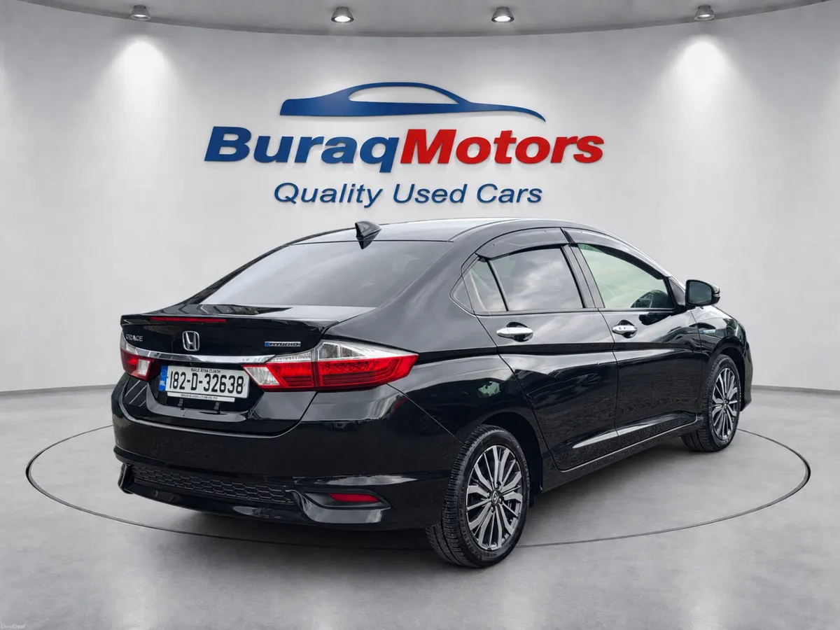 Honda Grace 1.5L Hybrid Ex-Edition Automatic - Image 3