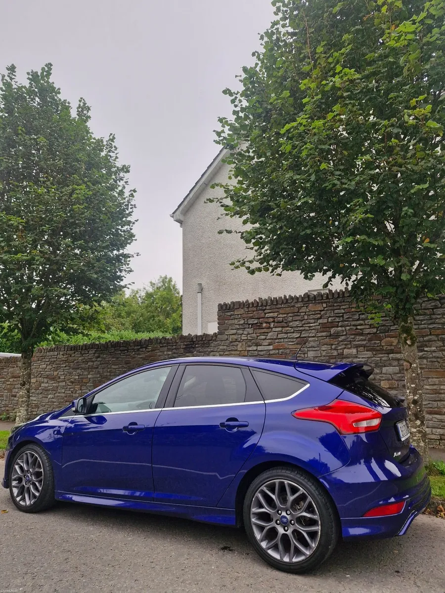 151 Ford Focus 1.0 Petrol, New Nct - Image 5