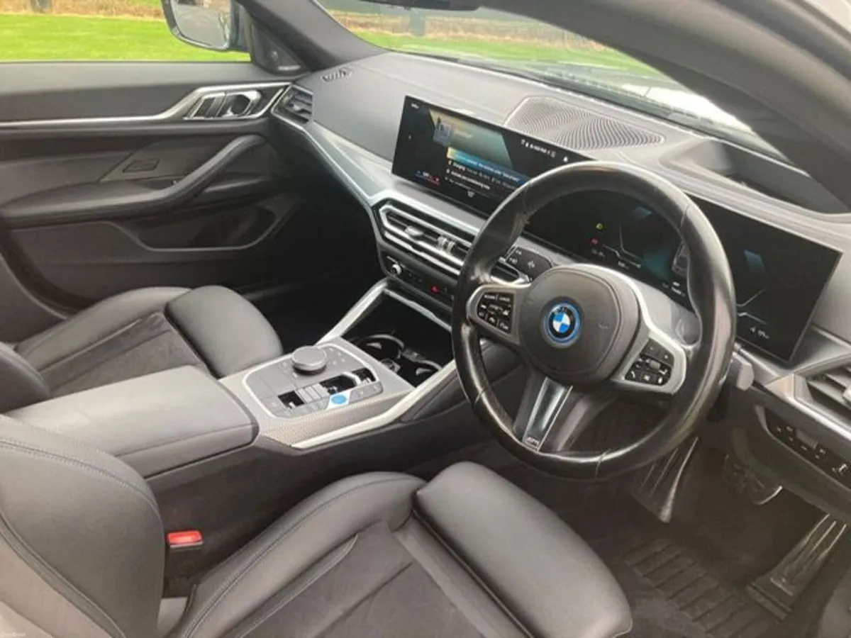 2023 BMW I4 M SPORT **SPECIAL ORDER DRAVIT GREY** - Image 4