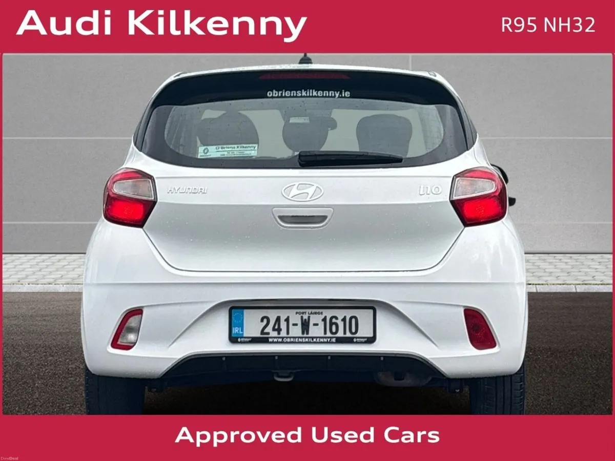 Hyundai i10 CLASSIC 1.0 5DR *1 OWNER - PRISTINE CA - Image 3