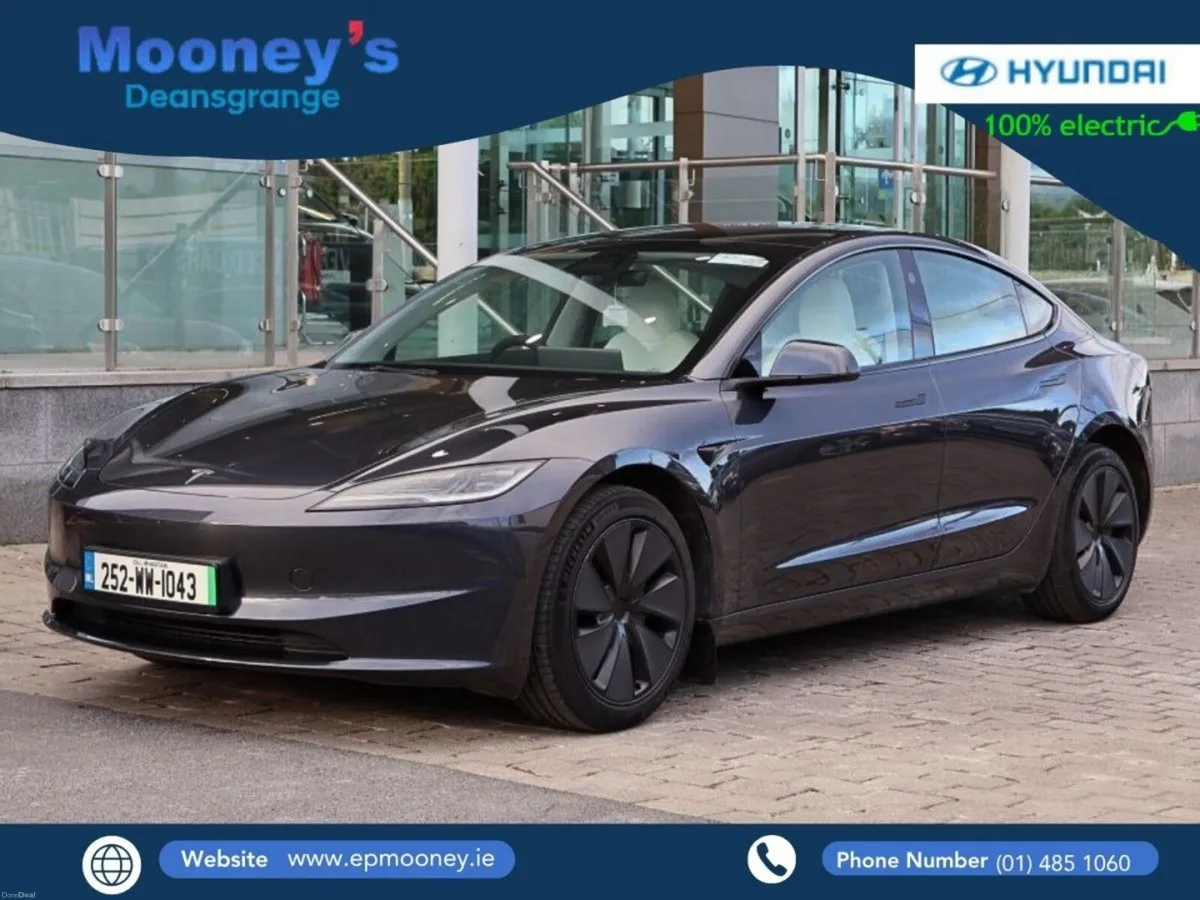 Tesla Model 3 RWD, Cream Leather , Pan Roof - Image 1