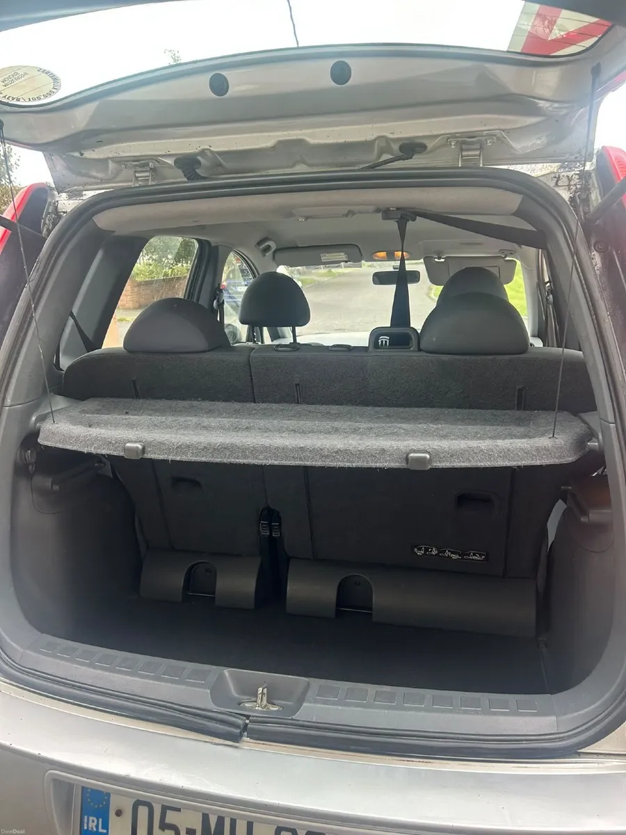 Mitsubishi Colt 2005 1.1l - Image 4