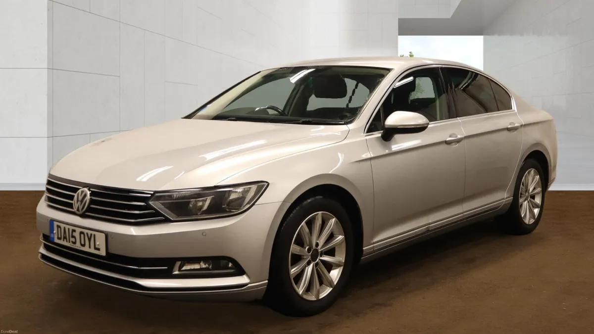 Volkswagen Passat SE BUSINESS - FINANCE AVAILABLE - Image 2