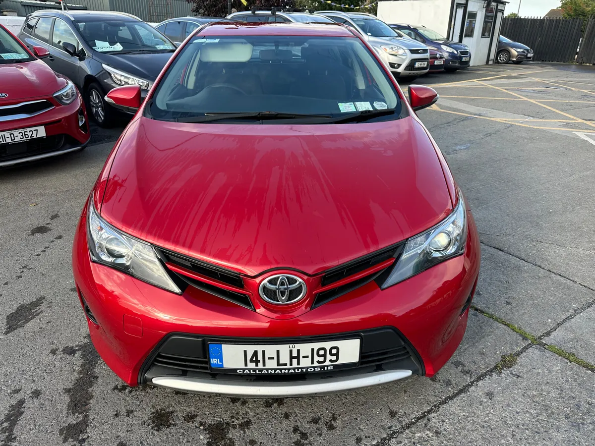 Toyota Auris 2014  D-4D 90 (1.4) 5Dr Terra - Image 2