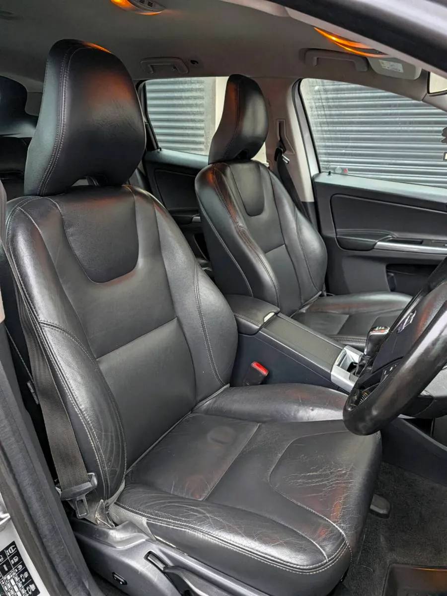 152 Volvo XC60 (D3) - Image 5