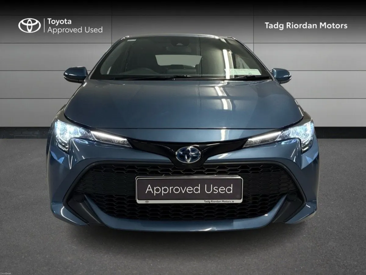 Toyota Corolla HYBRID AURA H/ H/B 4DR AUTO - Image 5