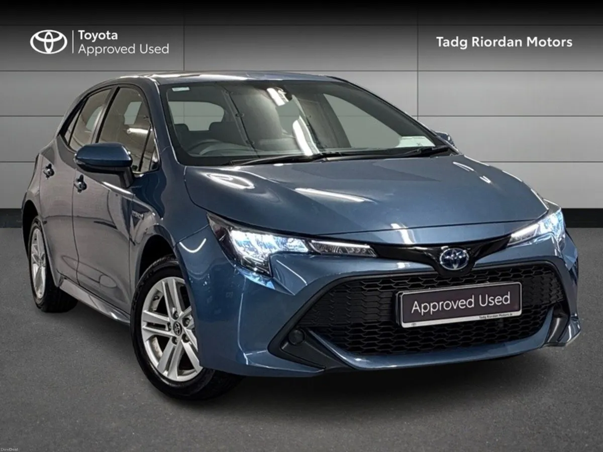 Toyota Corolla HYBRID AURA H/ H/B 4DR AUTO - Image 1