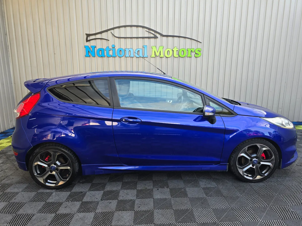 2014 Ford Fiesta ST-3 1.6 PETROL - Image 2