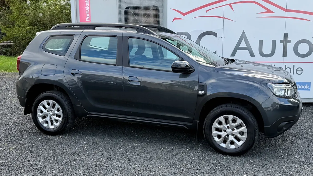 2021 Dacia Duster Comfort DCi - Image 2