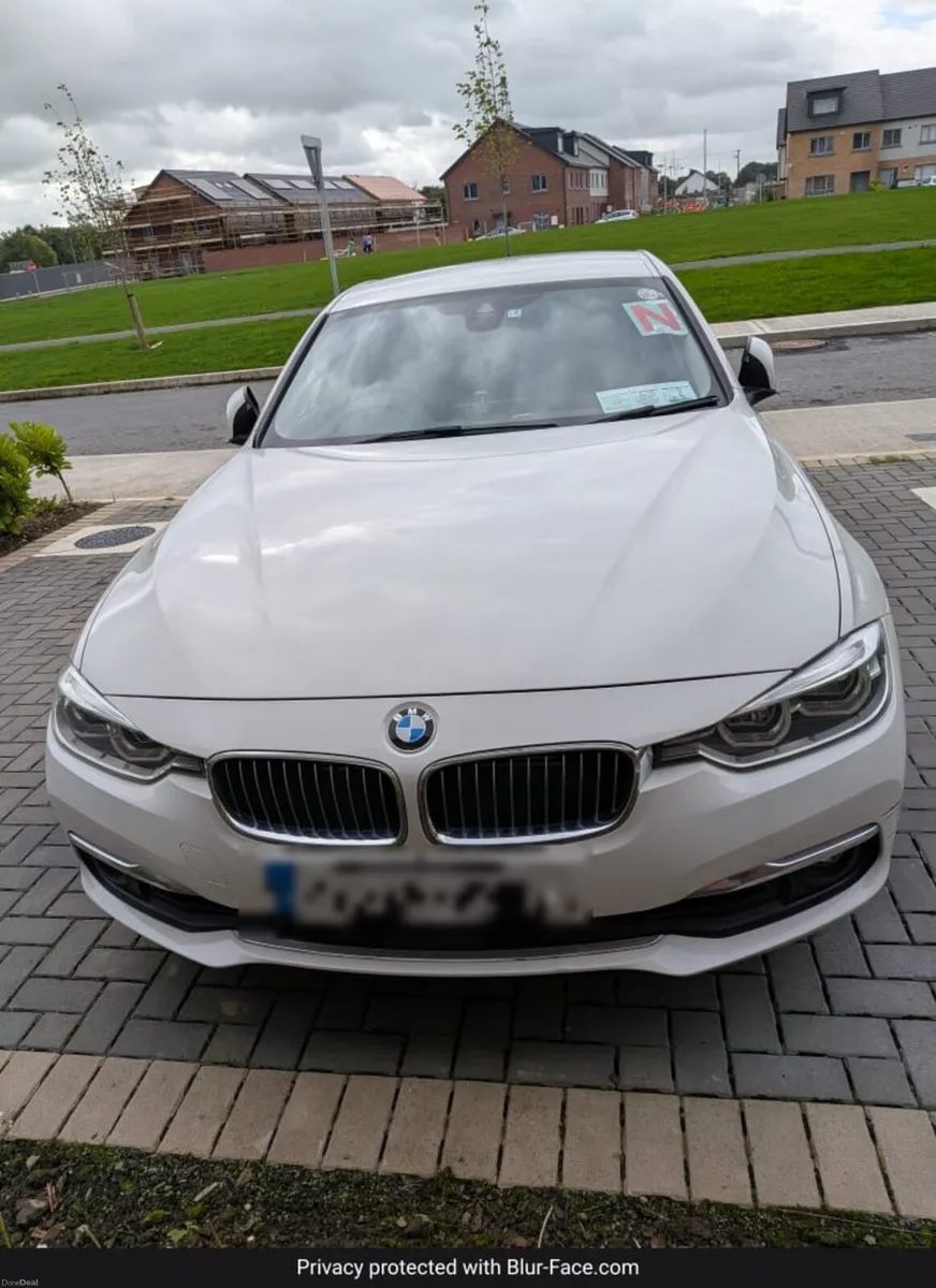 2017 BMW 330e Luxury Line Auto | Leather |  NCT In - Image 1