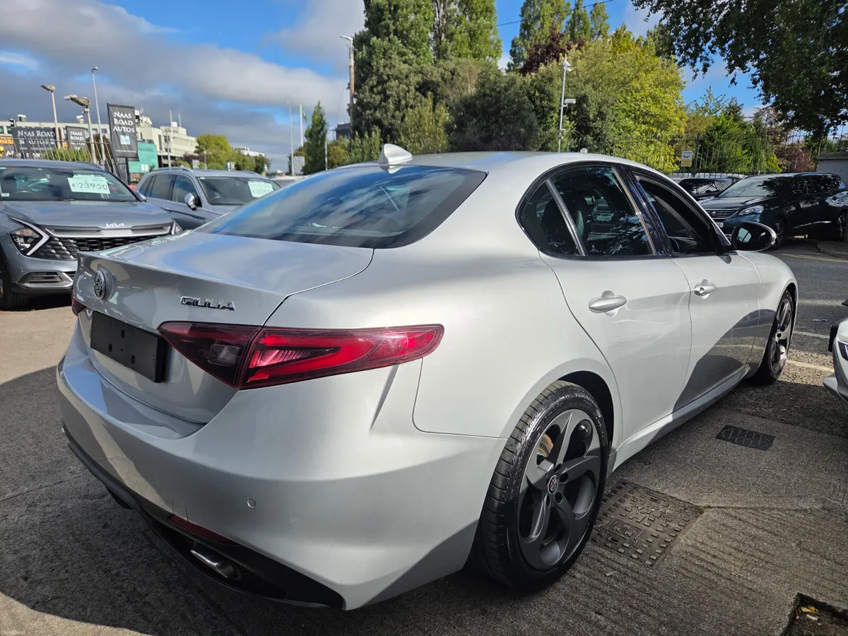 2018 ALFA ROMEO GIULIA SPECIALE 2.2L DIESEL 180BHP - Image 6