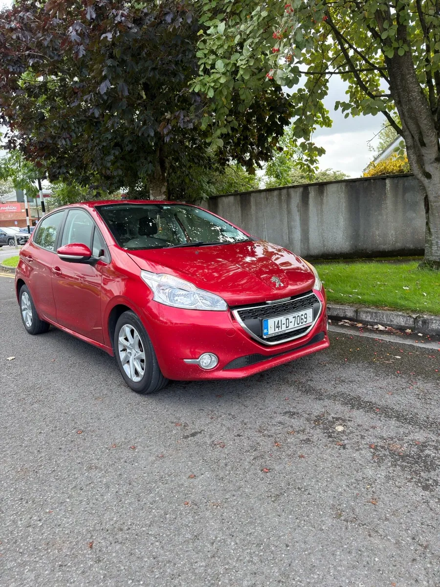 141PEUGEOT 208 ACTIVE 1.2 PETROL AUTOMATIC NCT&TAX - Image 5