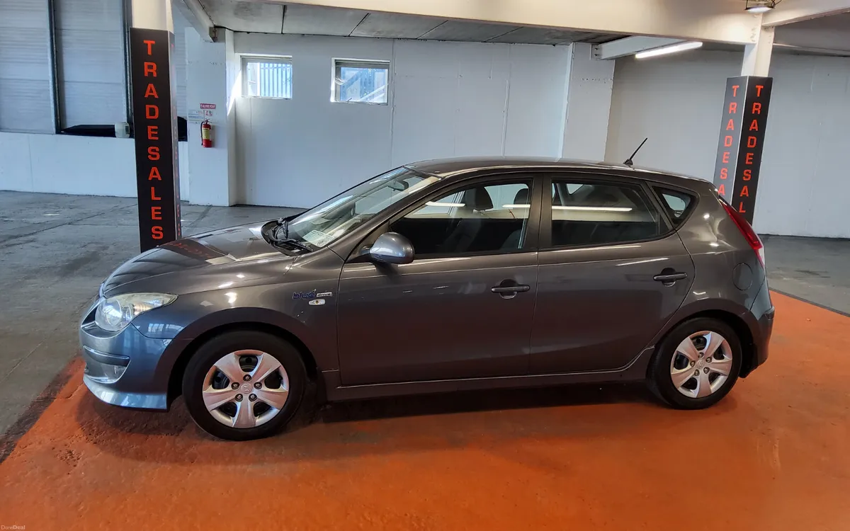 Hyundai i30 2011 - Image 6