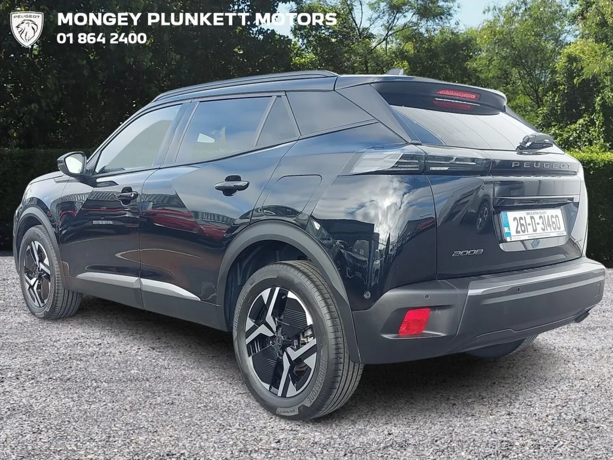 Peugeot 2008 HYBRID 110BHP e-DCS6 Allure - Image 5