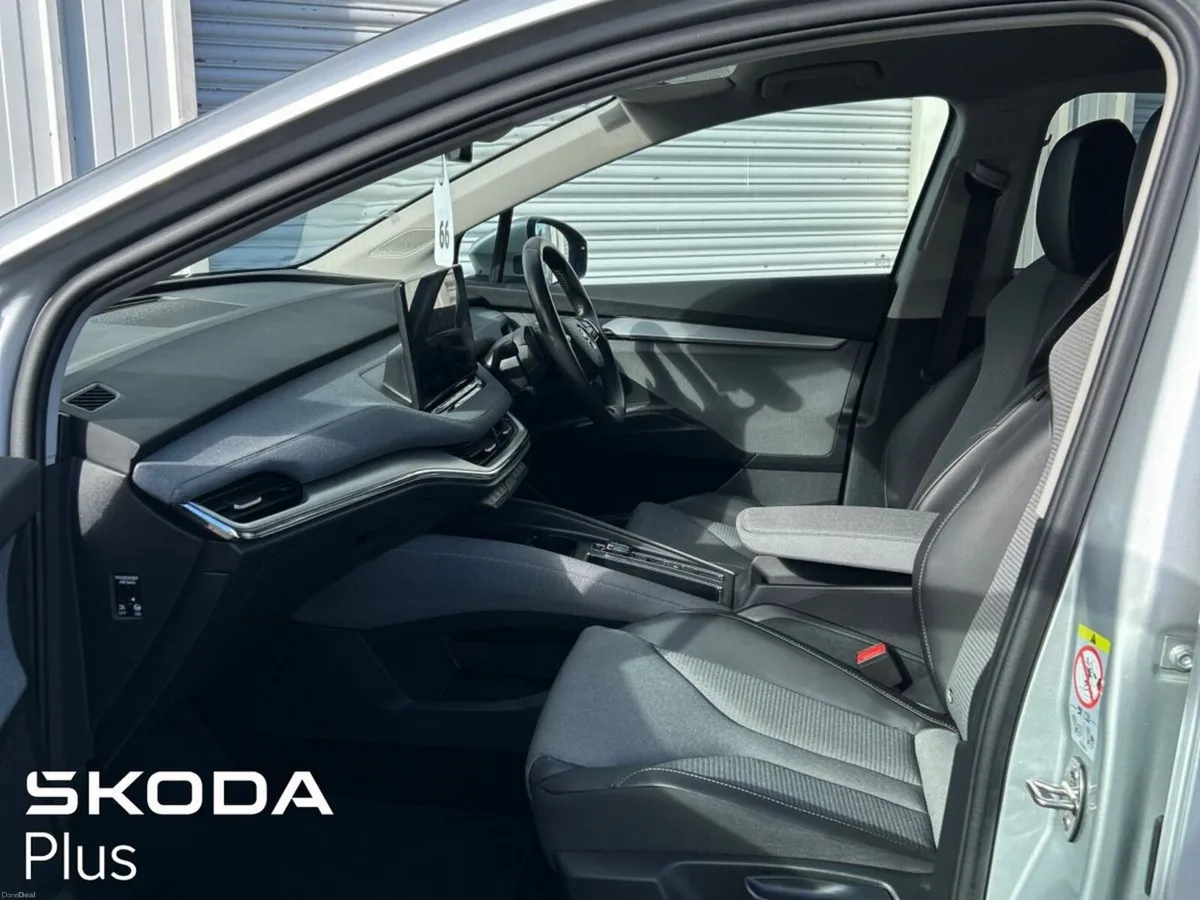 Skoda Enyaq 60 ***WITH 3,500 EURO CLEVER PACKAGE** - Image 4