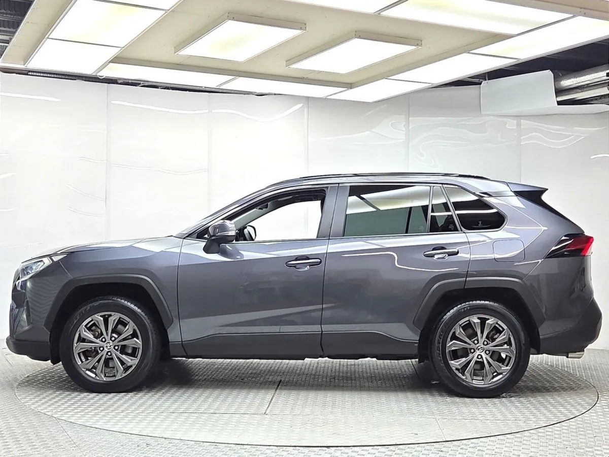 Toyota RAV4 2.5 Hybrid Sol Model - Image 5