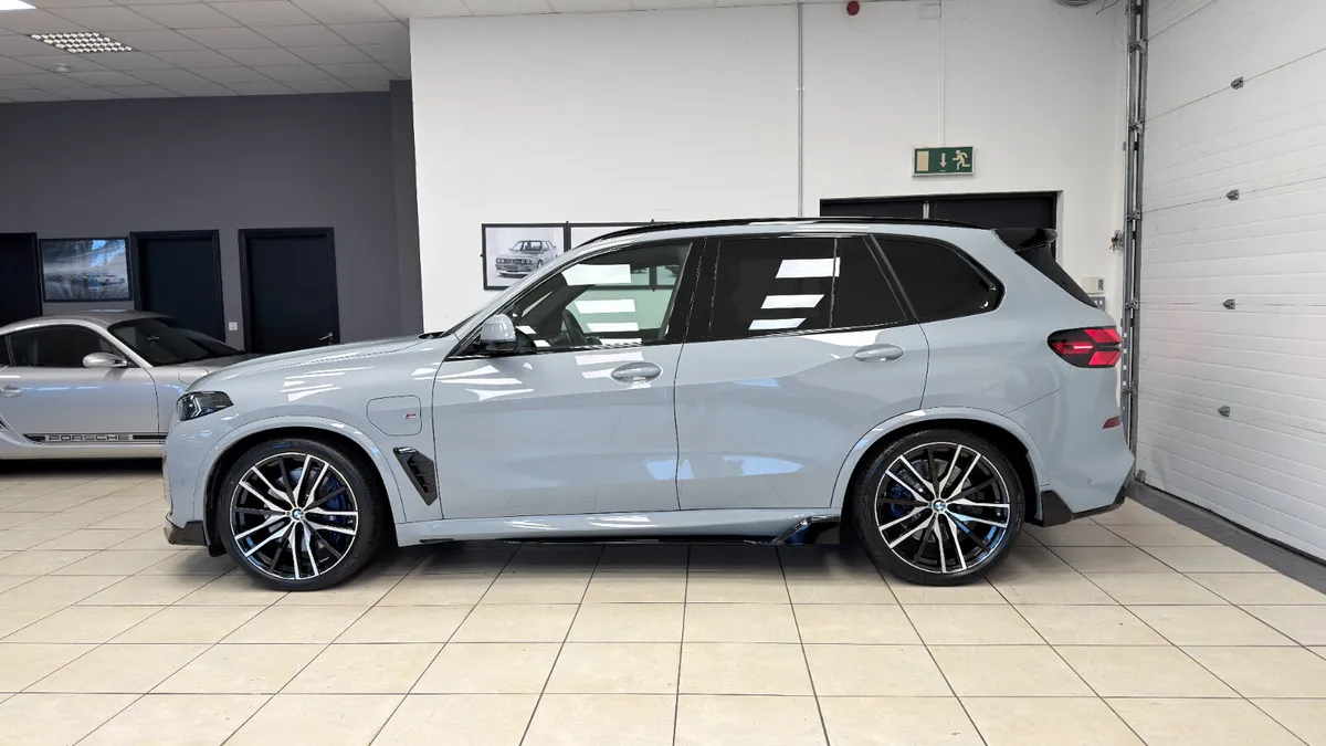 BMW X5 50e Msport- Pro & Tech pack - Image 6