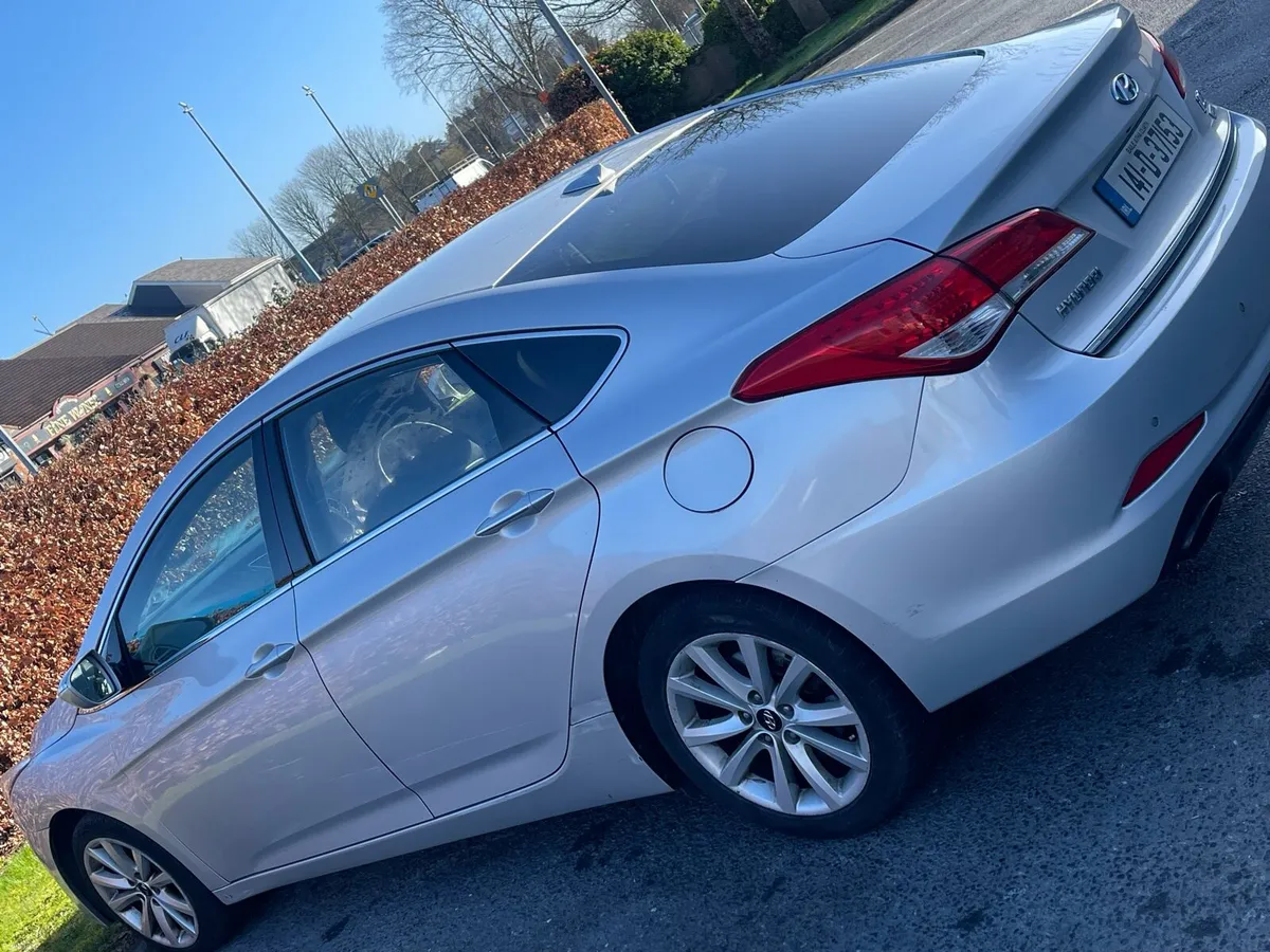 2014 Hyundai i40 1.7 CRDi Automatic - Image 1