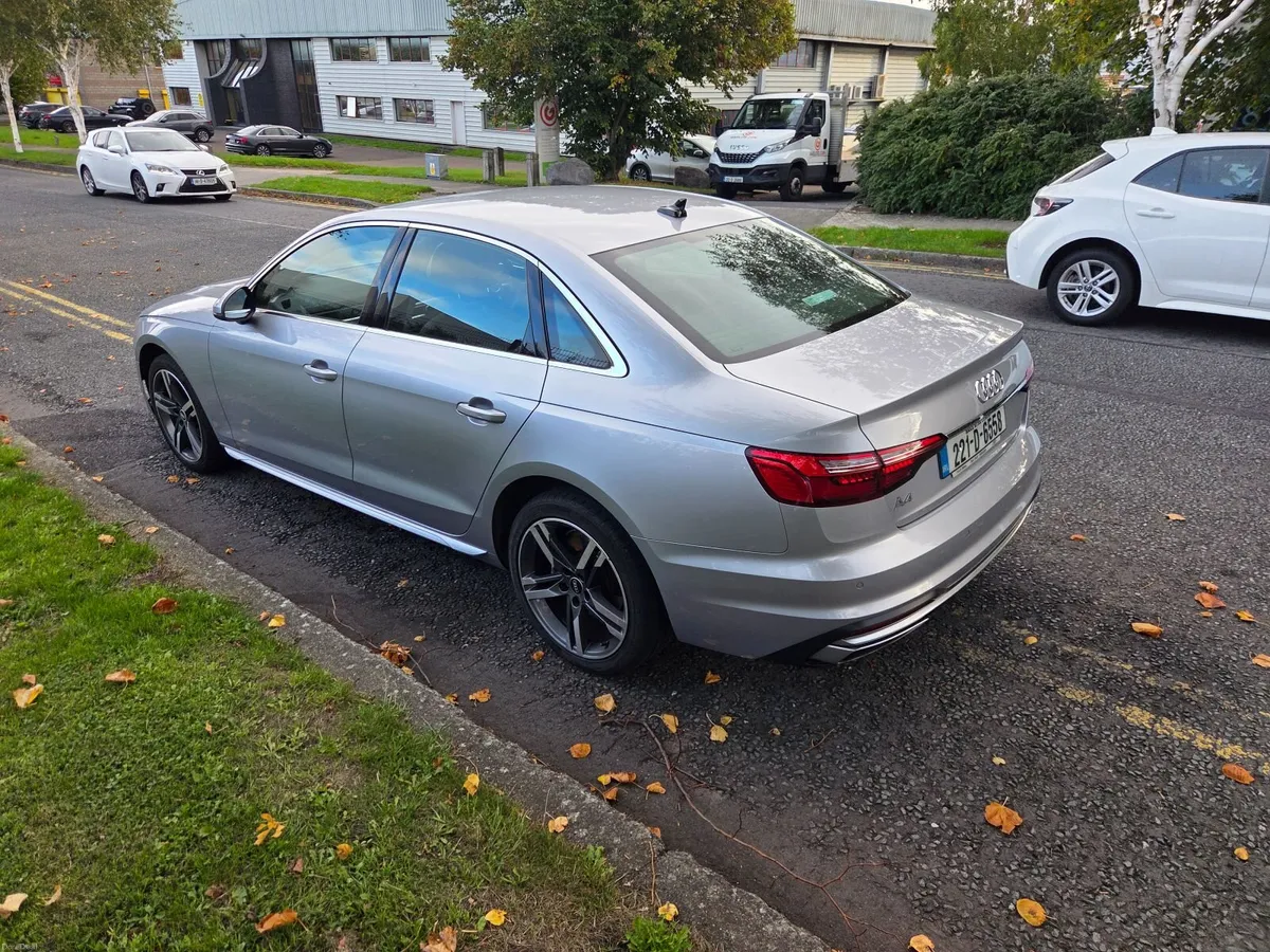 Audi A4 2022 - Image 5