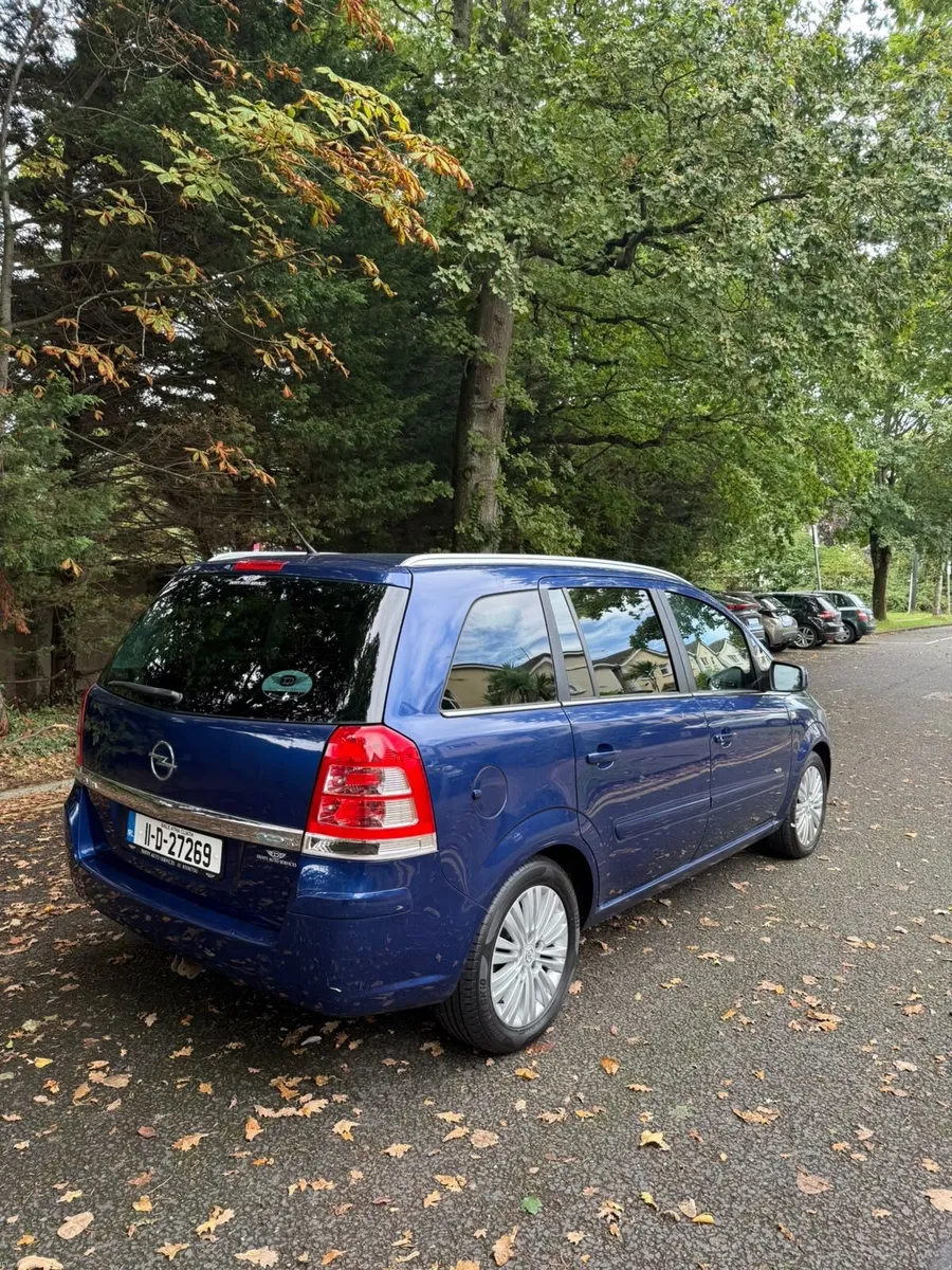 11 Opel Zafira 1.7 Diesel - 7 SEATER - Image 5
