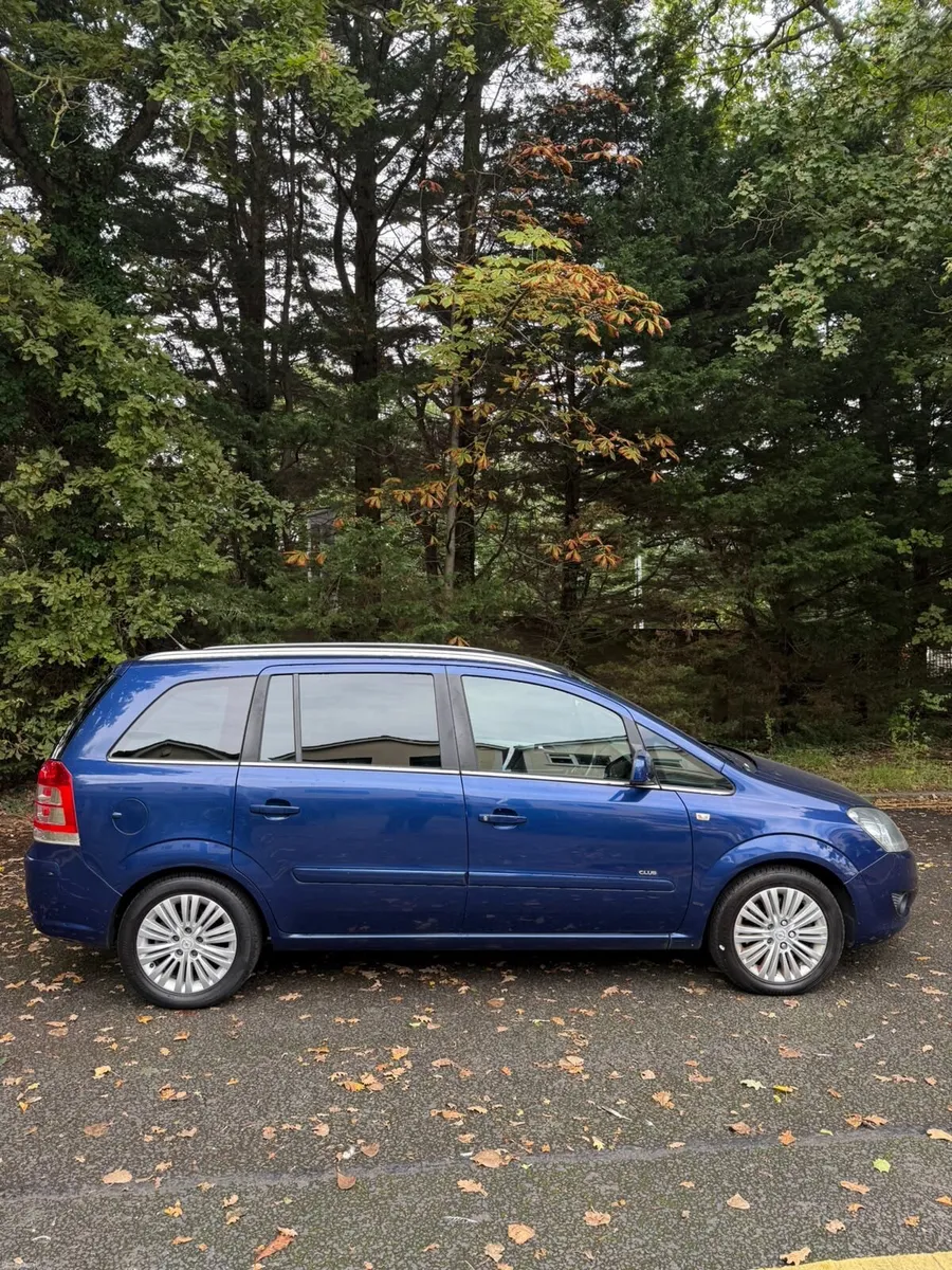 11 Opel Zafira 1.7 Diesel - 7 SEATER - Image 2
