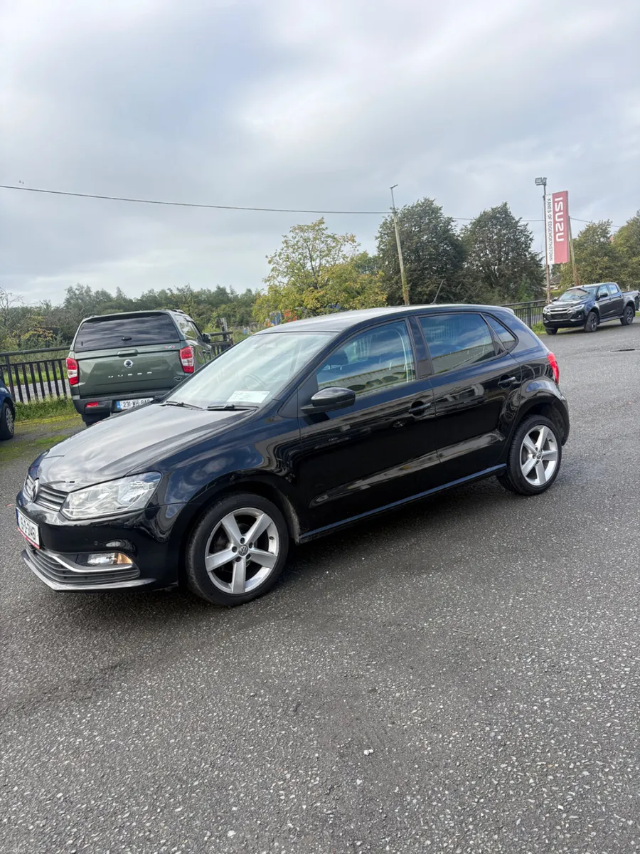Volkswagen Polo 2015 - Image 3