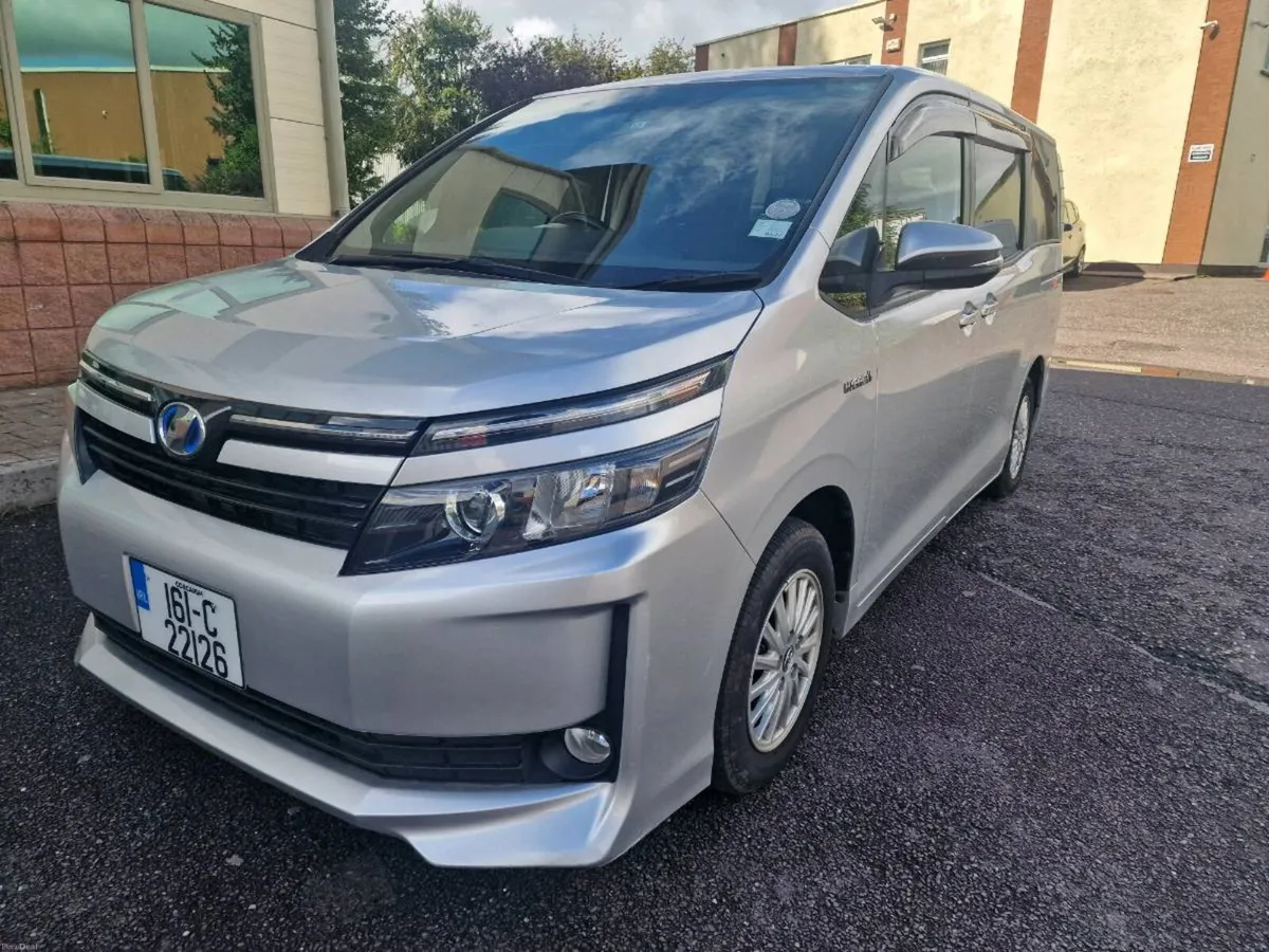 2016 Toyota Voxy 1.8L Hybrid 7seater 97k km - Image 2