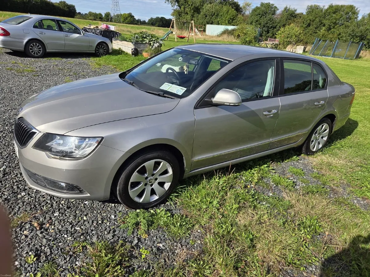 Skoda Superb 2014 - Image 3