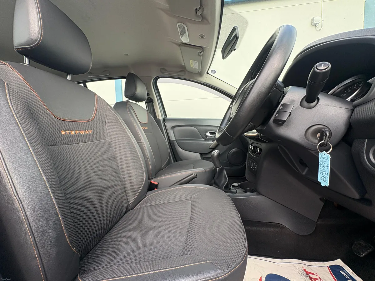 Dacia Sandero Stepway 2017 - Image 6