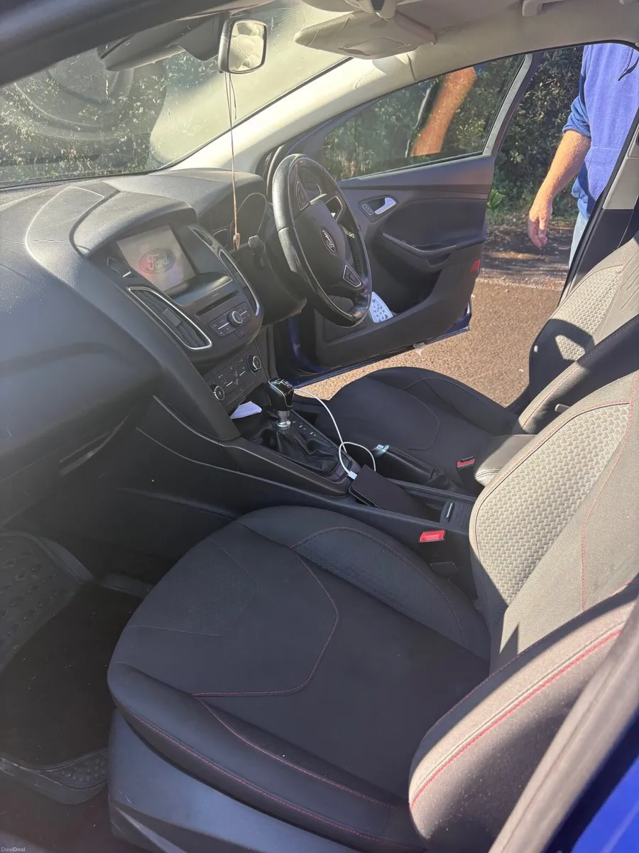 Ford Focus 152DL2613 - Image 2