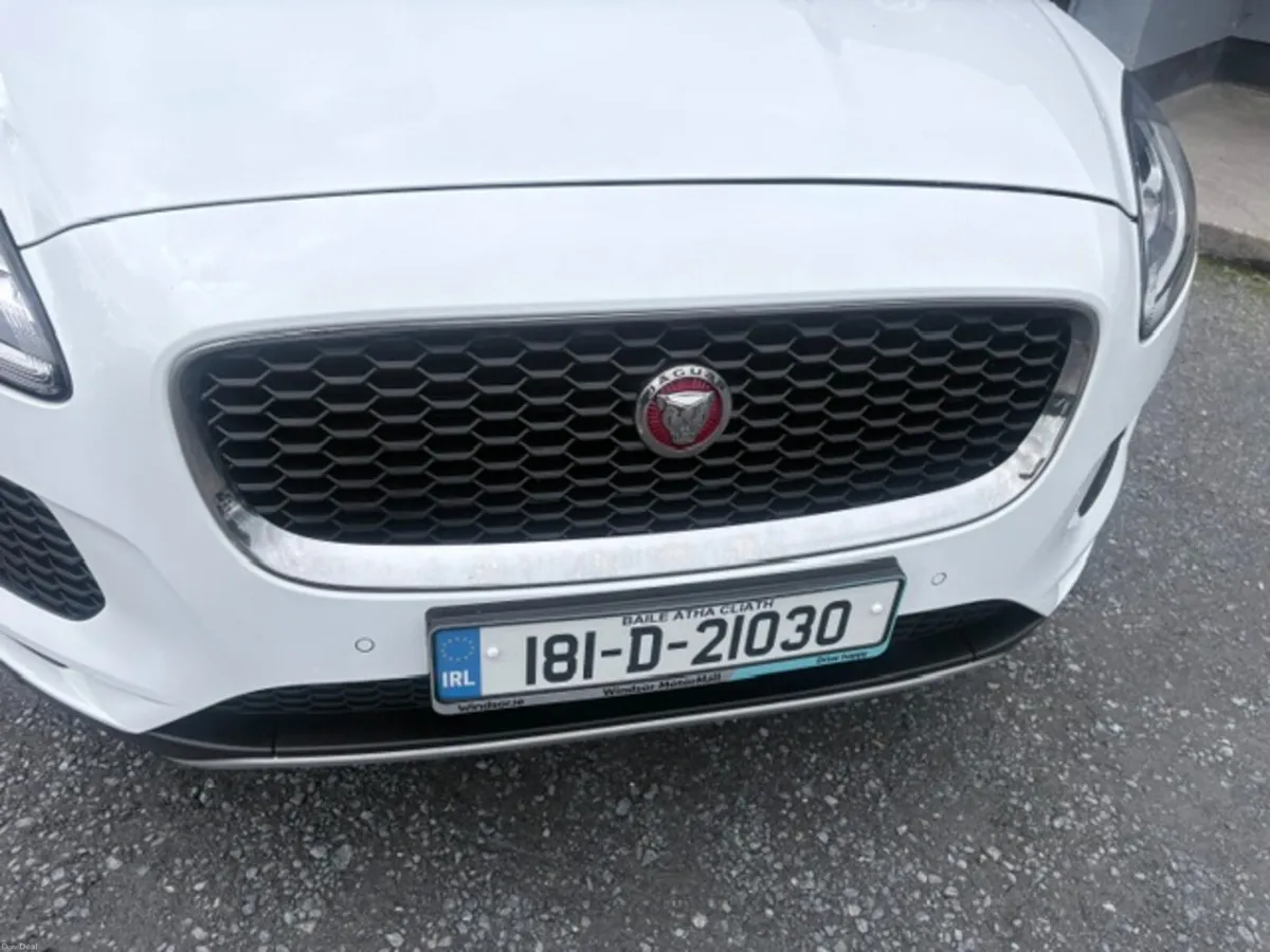 Jaguar E-Pace 2018 - Image 5