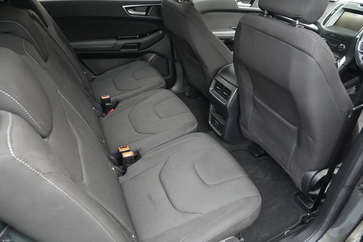 2016 Ford S-Max TITANIUM 2.0 Diesel Manual 7 Seat - Image 4