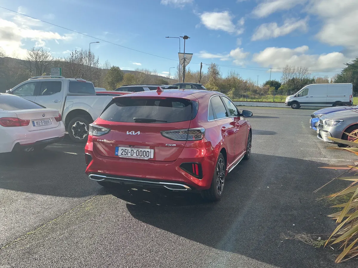 2025 KIA CEED G-LINE 1.5L PETROL - Image 6