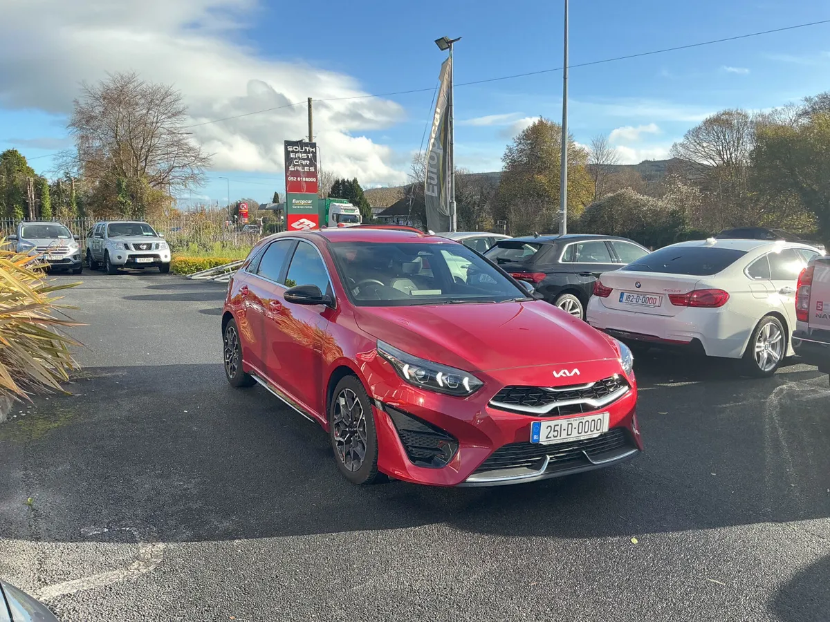 2025 KIA CEED G-LINE 1.5L PETROL - Image 3